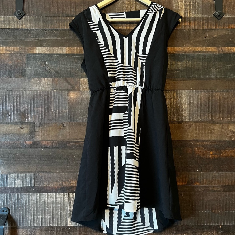 Little black dress with geometric design